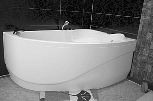 Акриловая ванна Aquanet Mayorca R