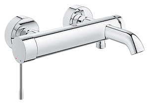 Смеситель Grohe Essence New 33628001 для ванны с душем