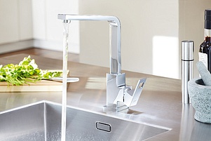 Смеситель Grohe Eurocube 31255000 для кухонной мойки