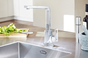 Смеситель Grohe Eurocube 31255000 для кухонной мойки