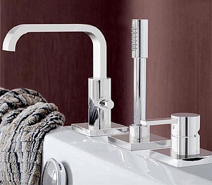 Смеситель Grohe Allure 19316000 на борт ванны