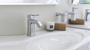 Смеситель Grohe Grandera 23303000 для раковины