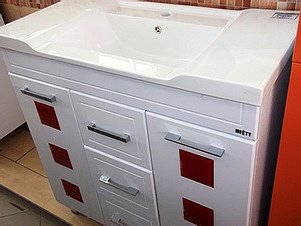 Мебель для ванной Misty Кармен 90 белая эмаль, красное стекло