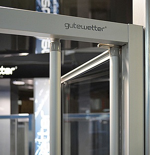 Душевой уголок GuteWetter Practic Square GK-404 правая 100x100 см стекло бесцветное, профиль матовый хром