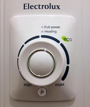 Водонагреватель Electrolux EWH 80 AXIOmatic